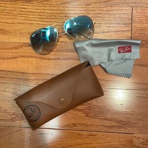 Rayban aviators